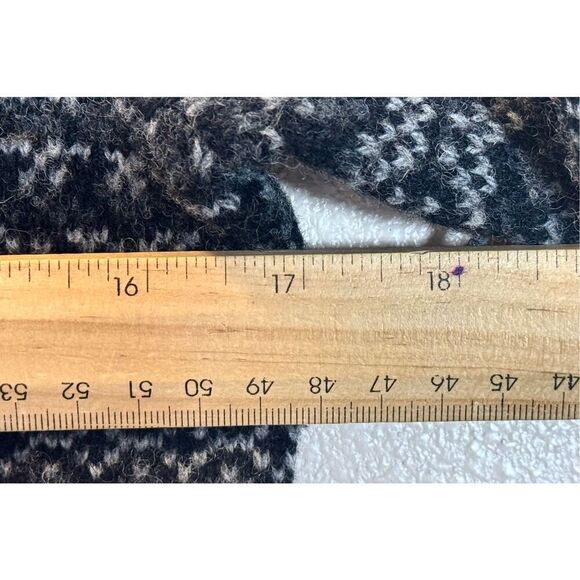 Eddie Bauer Wool Button Down Embroidered Cardigan Sweater in Gray - Picture 9 of 9